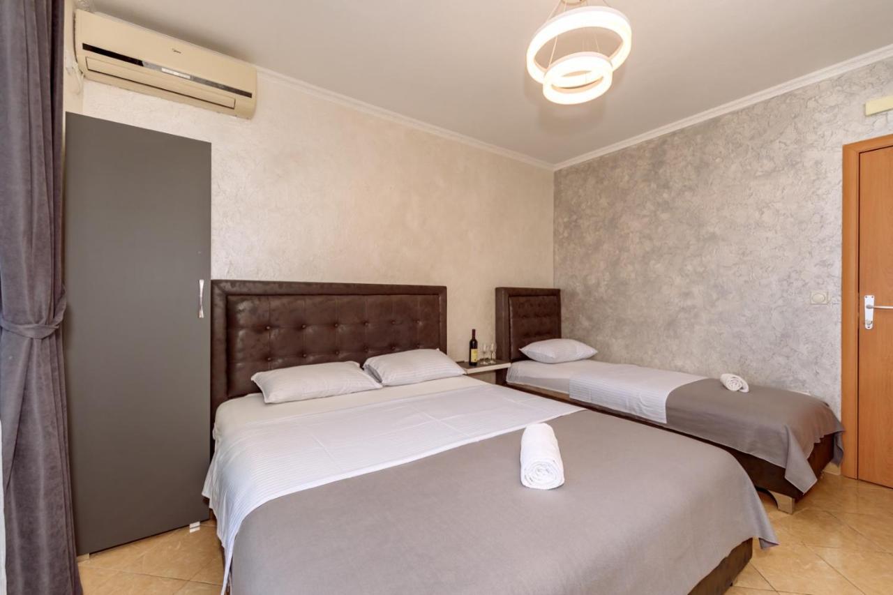 Ani Apartmani Добра Вода Екстер'єр фото